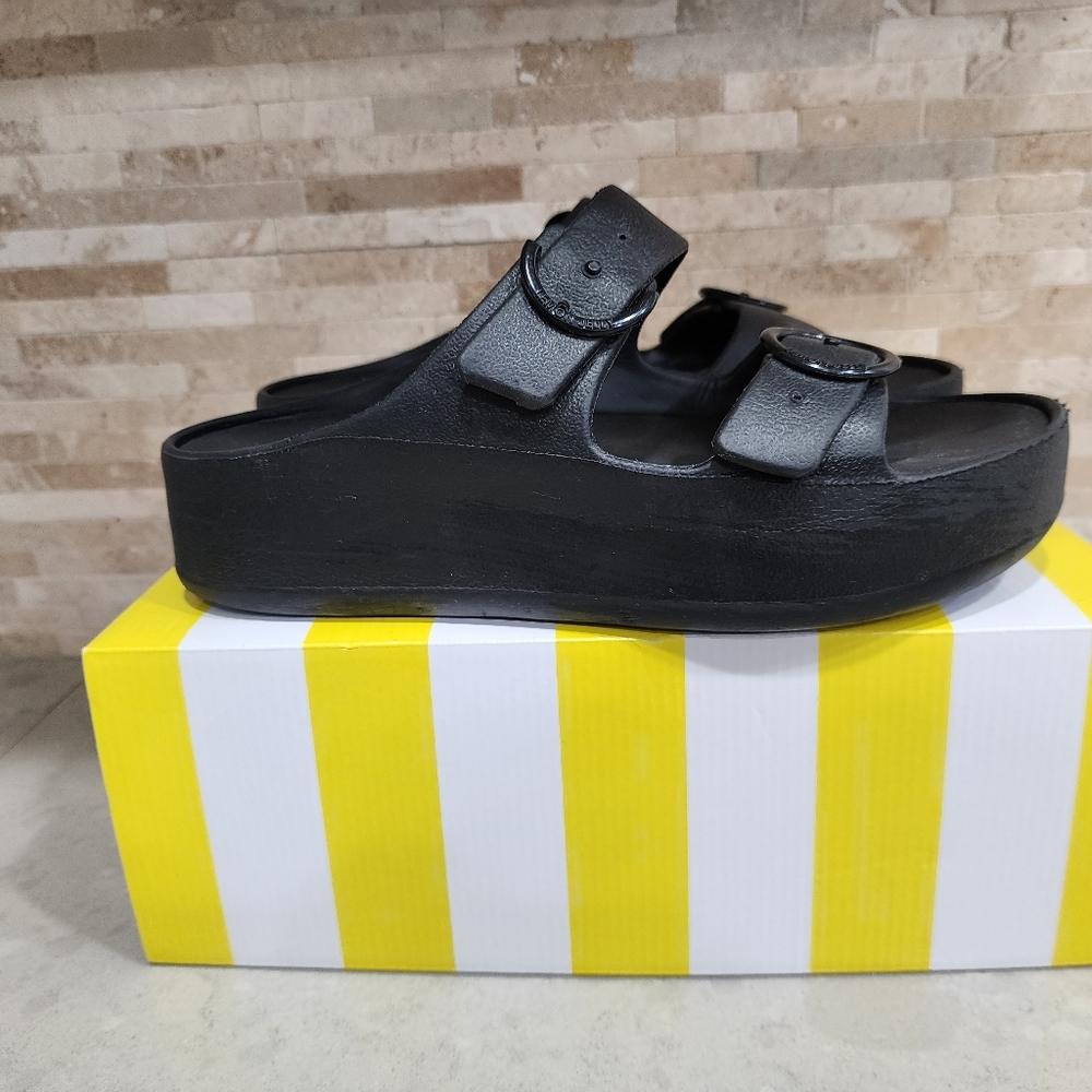 LemonJelly platform sandals size 9